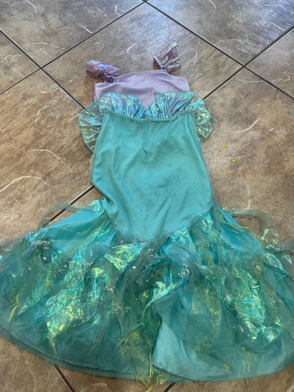 Disney Store Ariel Little Mermaid Deluxe Iridescent Costume Dress 5/6 - Picture 8 of 11